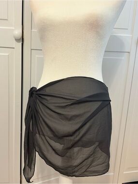 Ekouaer grey Sarong Wrap beach Skirt.NWT. Size S